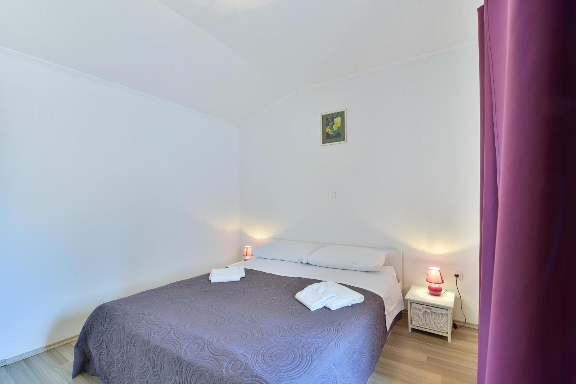 Apartments By The Sea Nin, Zadar - 13172 الغرفة الصورة