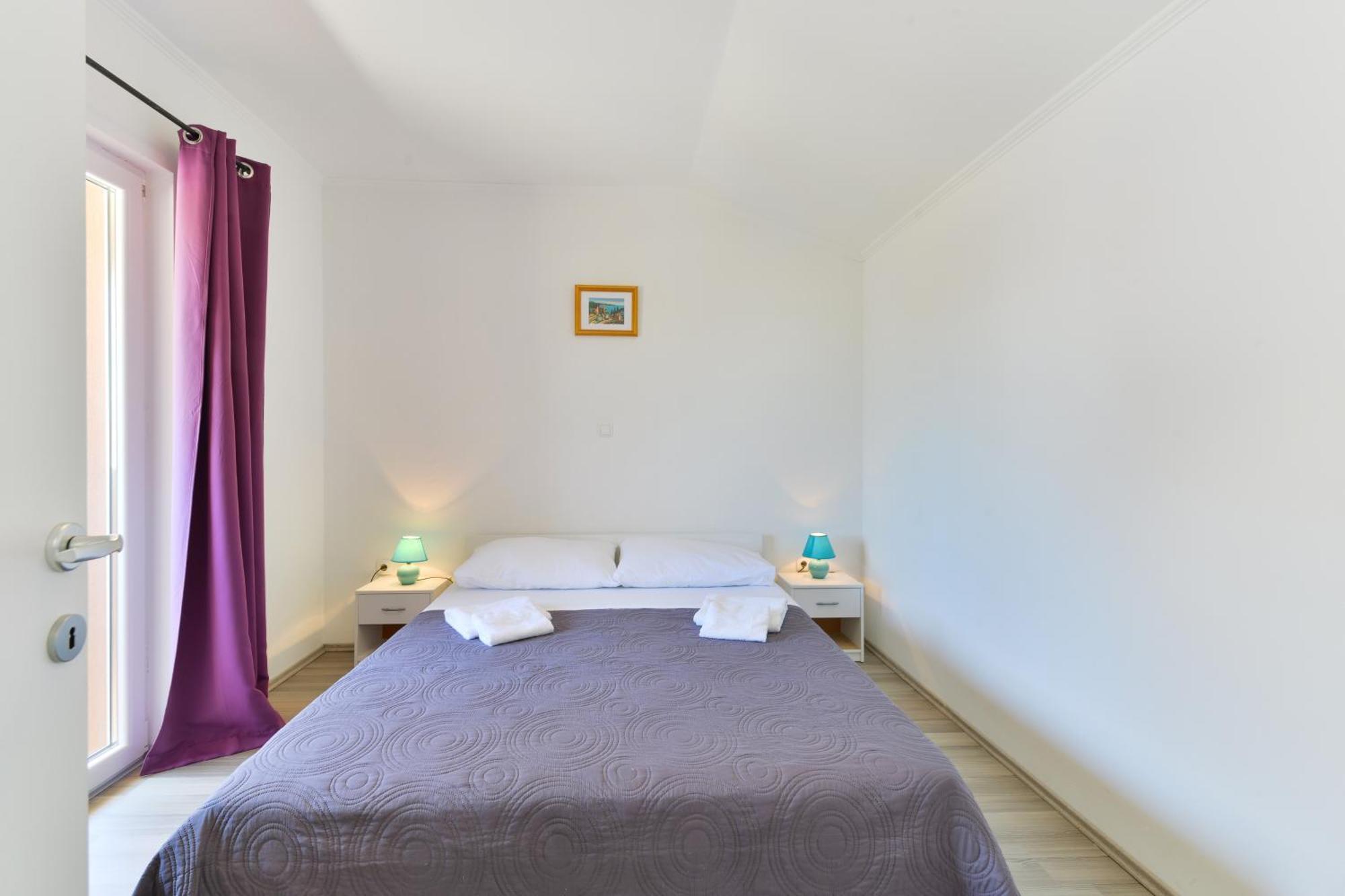 Apartments By The Sea Nin, Zadar - 13172 الغرفة الصورة
